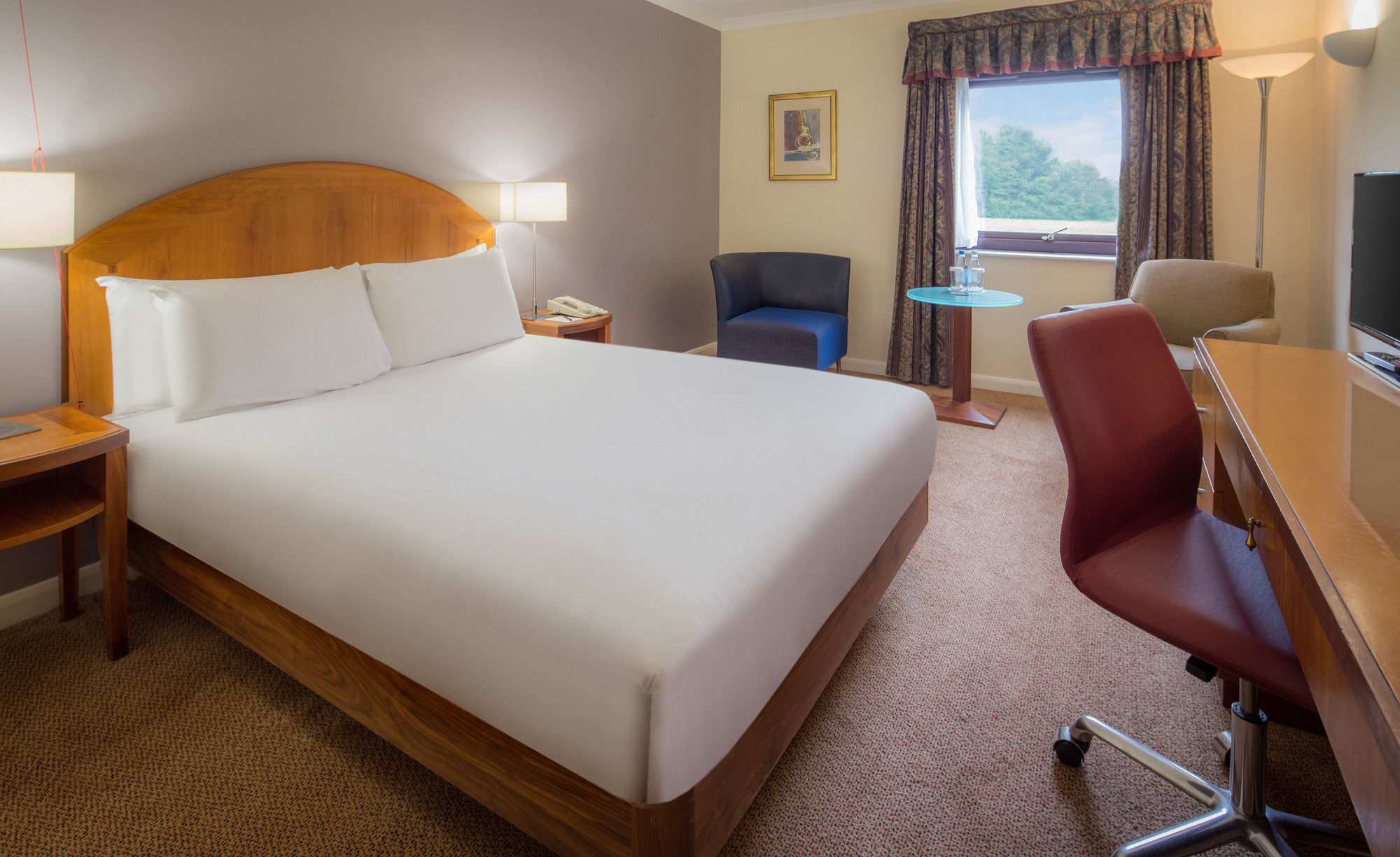 Delta Hotels By Marriott Milton Keynes Exterior photo