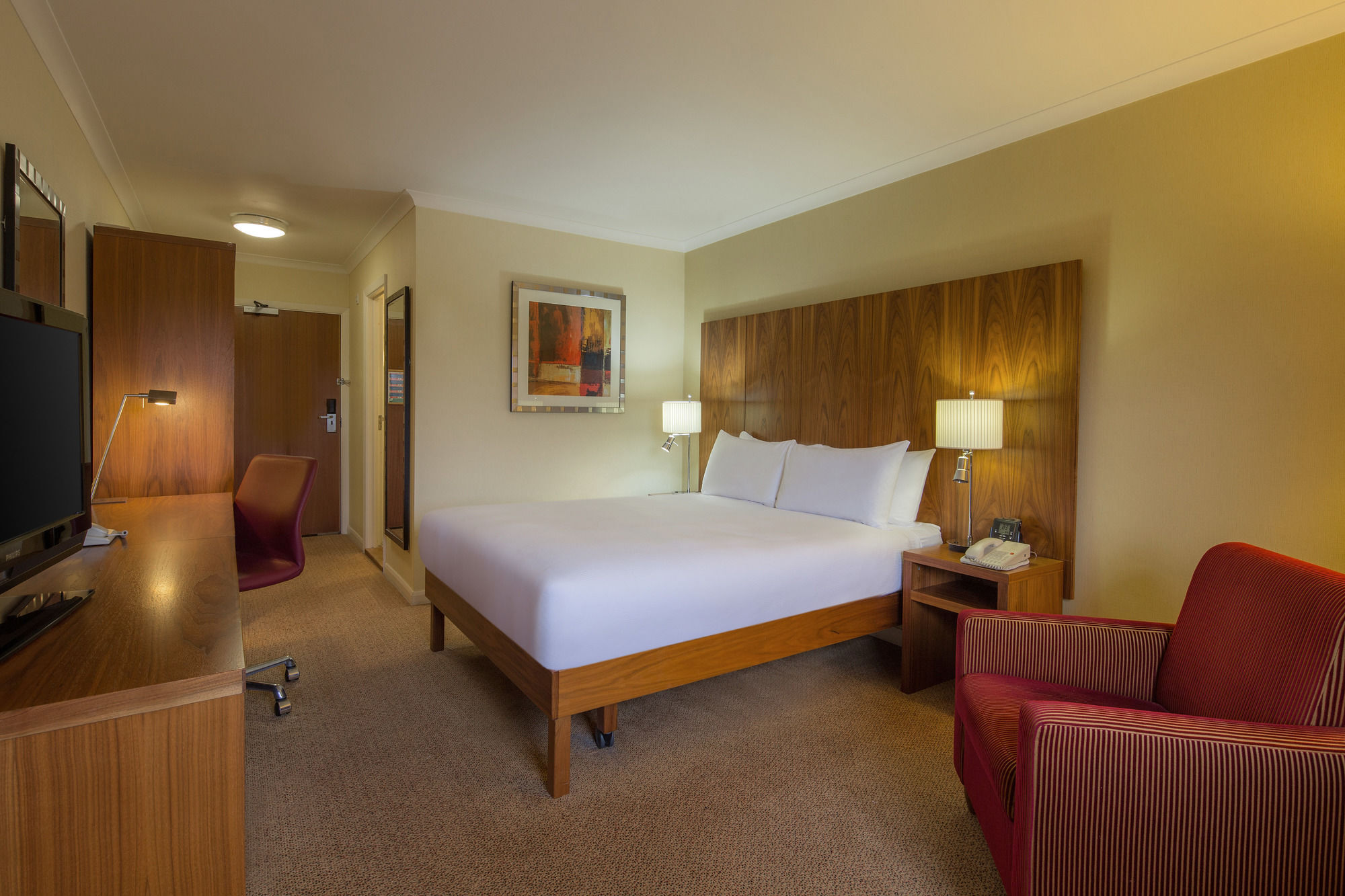Delta Hotels By Marriott Milton Keynes Exterior photo